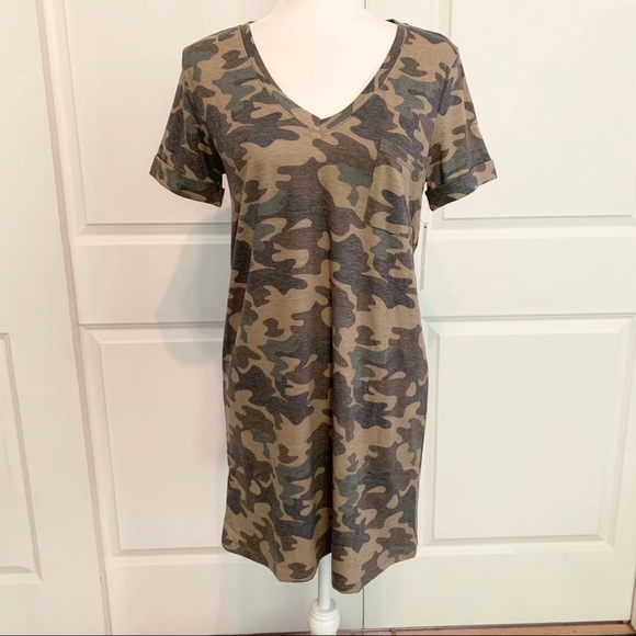 Short Sleeve V-Neck Camouflage Dress - Size S - Picture 3 of 9